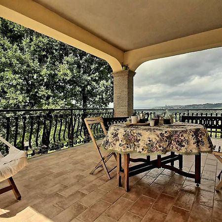 Villa Pacchini Poggio Mirteto Eksteriør bilde