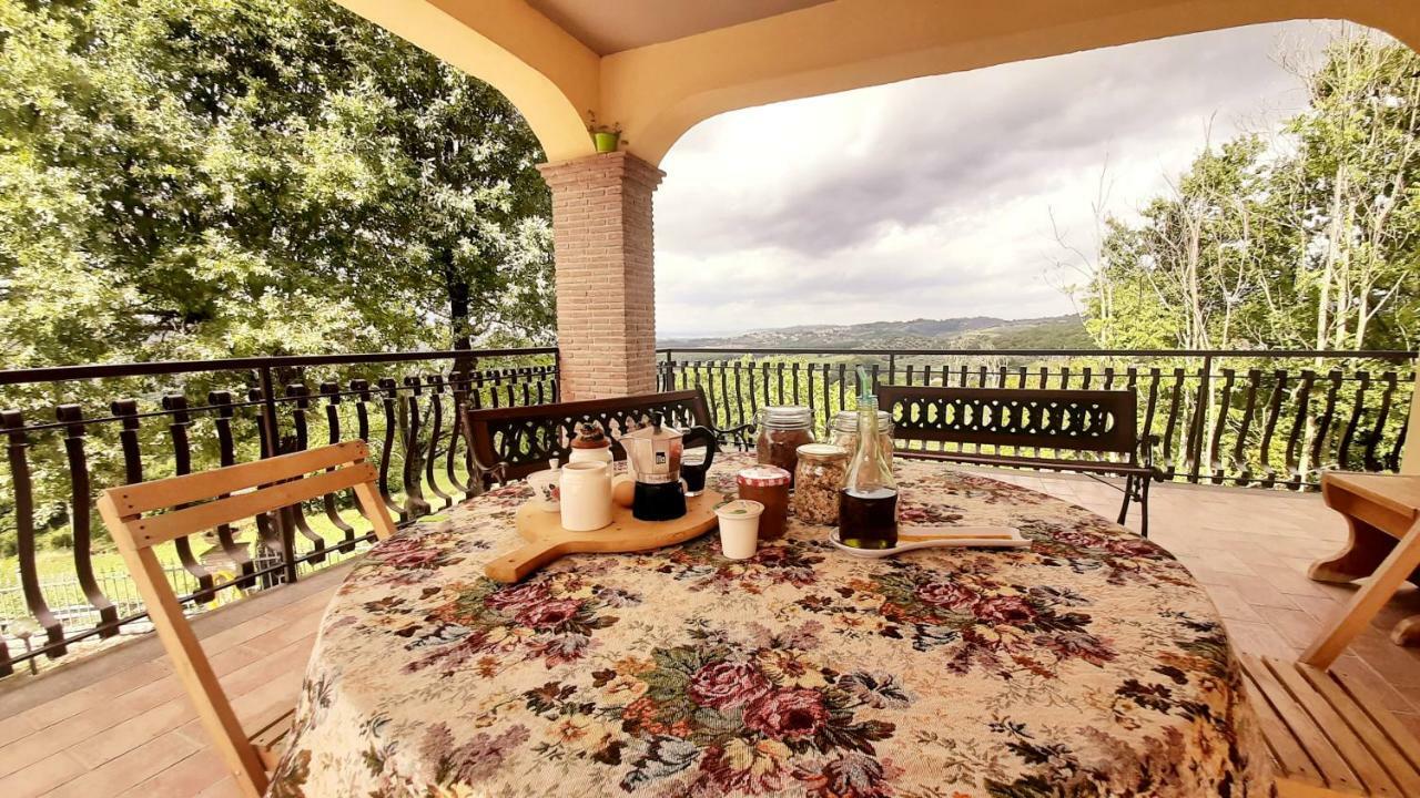 Villa Pacchini Poggio Mirteto Eksteriør bilde