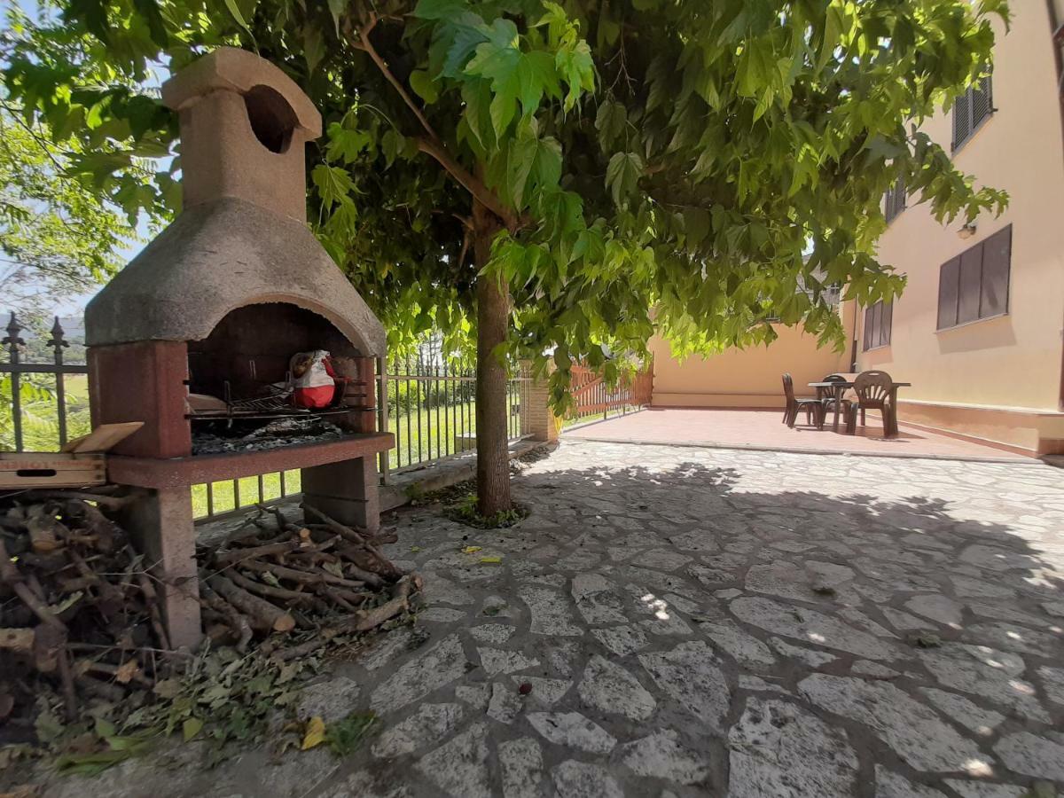 Villa Pacchini Poggio Mirteto Eksteriør bilde